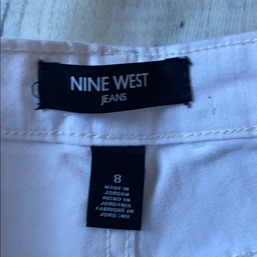 NINE WEST WOMEN'S SOPHIA CROP JEANS IN WHITE SIZE 8 - Picture 6 of 9